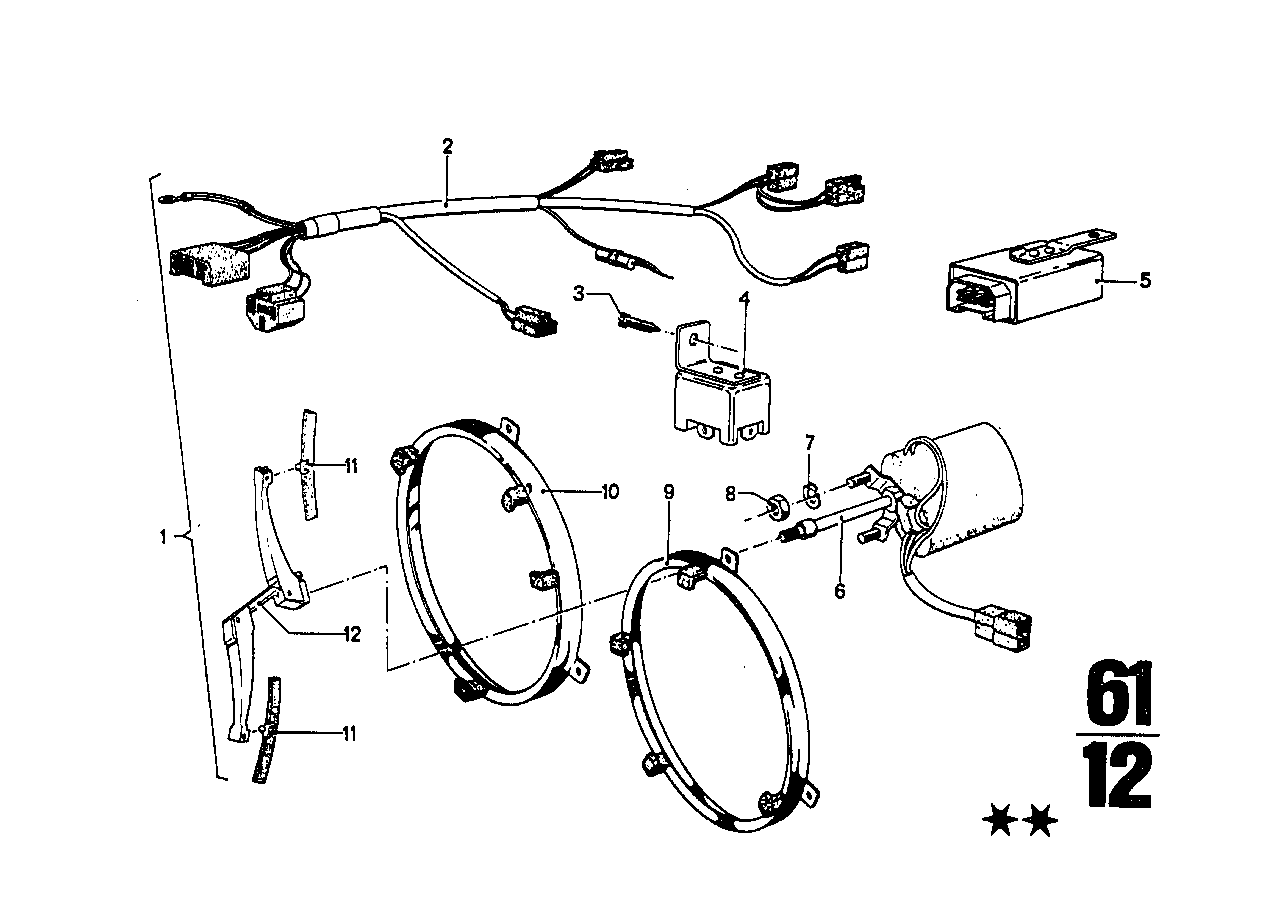 HEADLIGHT CLEANING SYSTEM