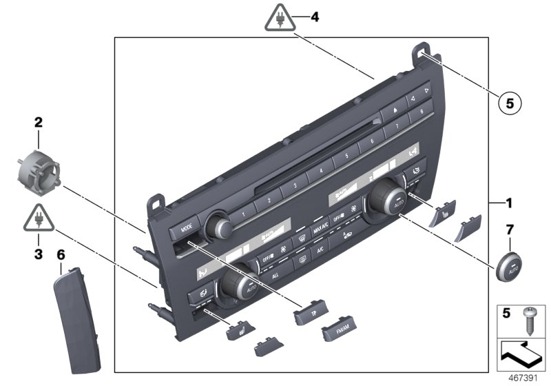 RADIO AND CLIMATE CONTROL PANEL