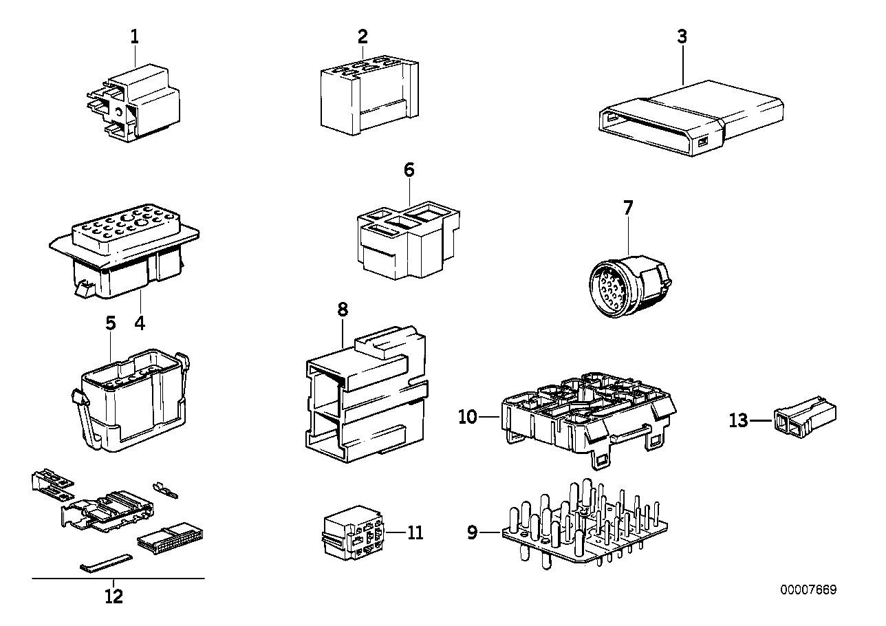 PLUG HOUSING